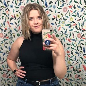 Meet your Posher, Kassandra